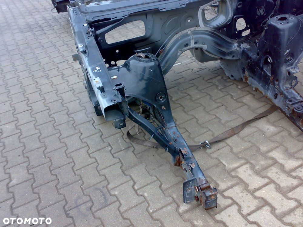 jeep grand cherokee wk2 2011 2020 ćwiartka przednia prawa przód - 2