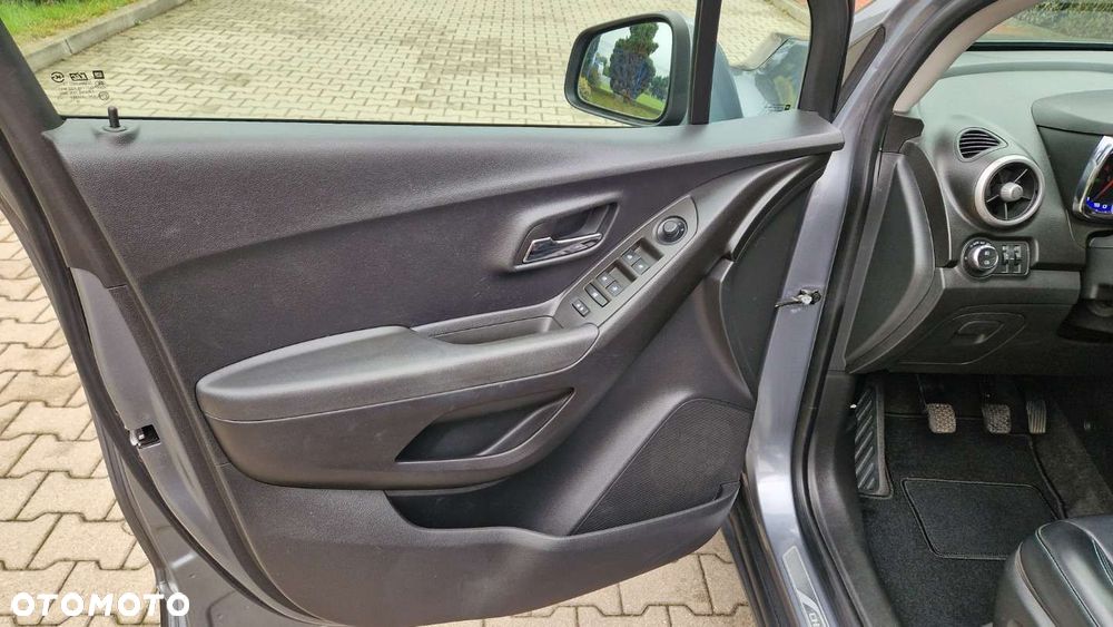 Chevrolet Trax 1.7 D LT - 10
