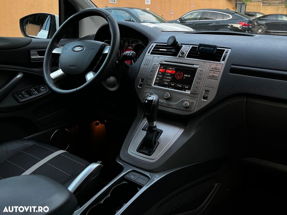 Ford Kuga 2.0 TDCi 4x4 Aut. Titanium - 12