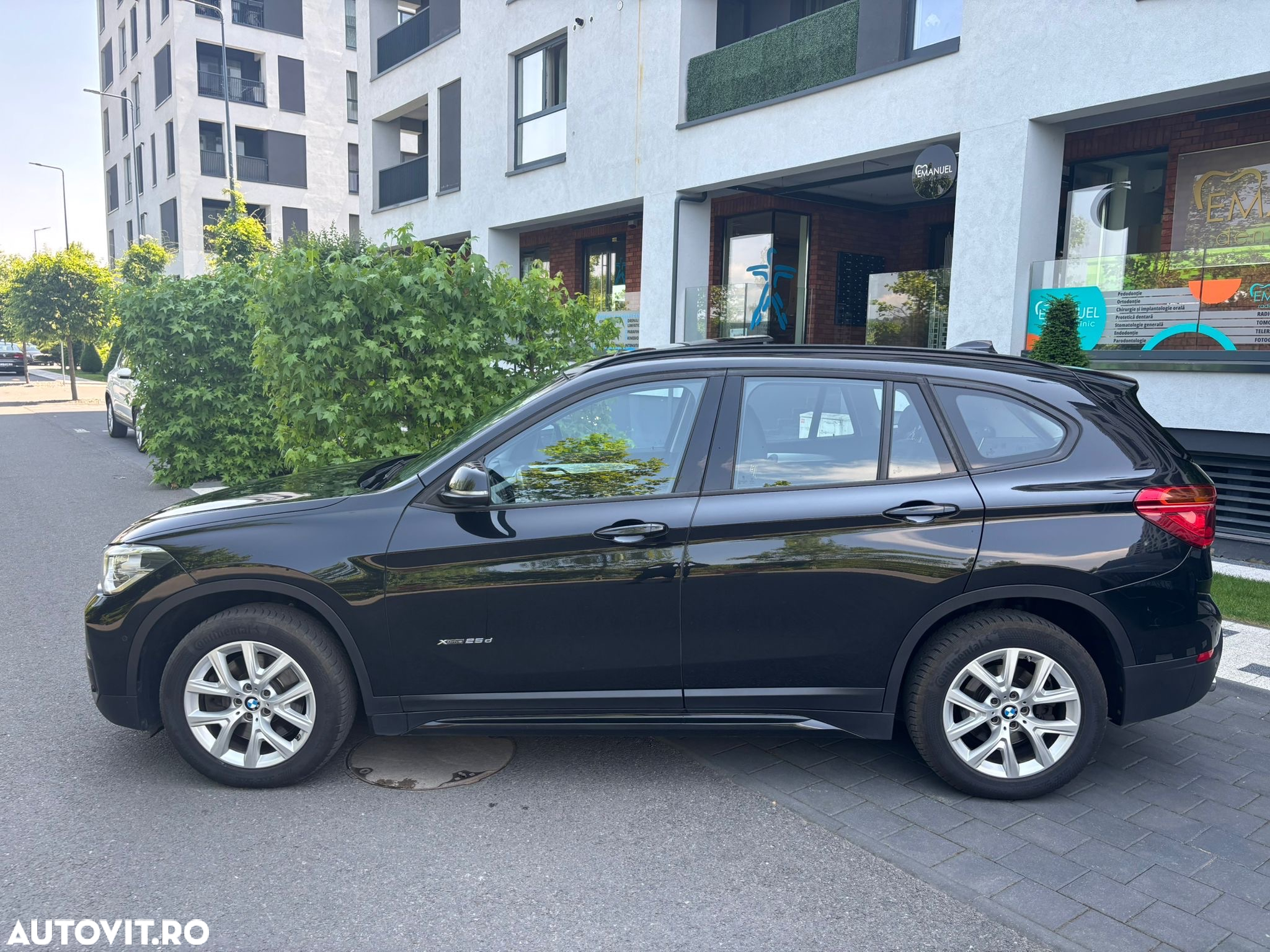 BMW X1 xDrive20d Aut. Sport Line - 4