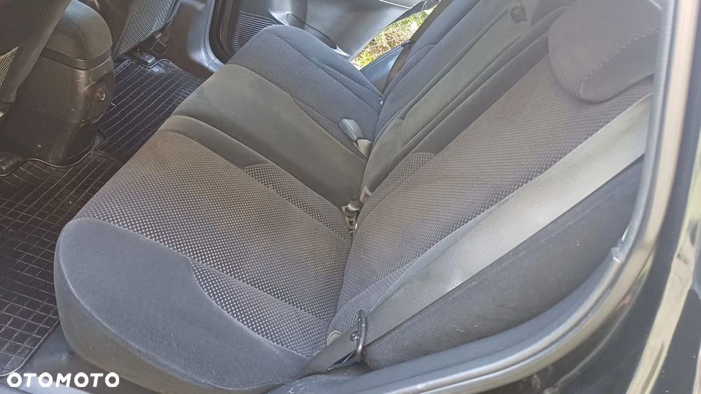 Hyundai Tucson 2.0 Comfort 2WD - 15