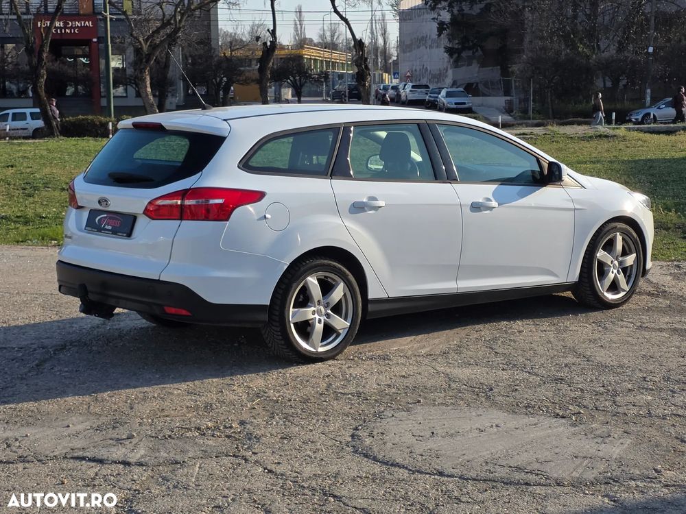 Ford Focus 1.5 EcoBlue Connected - 5