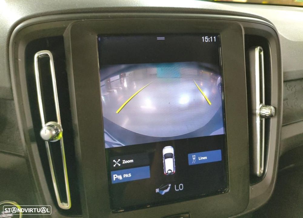 Volvo XC 40 2.0 D3 - 6