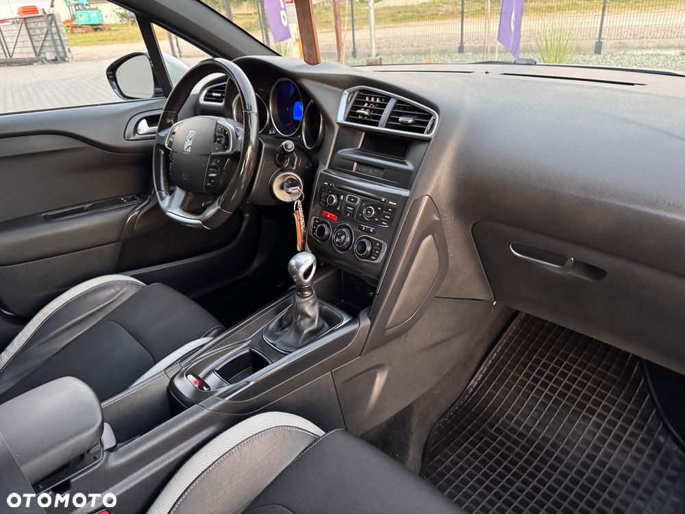 Citroën DS4 2.0 BlueHDi SportChic S&S - 18