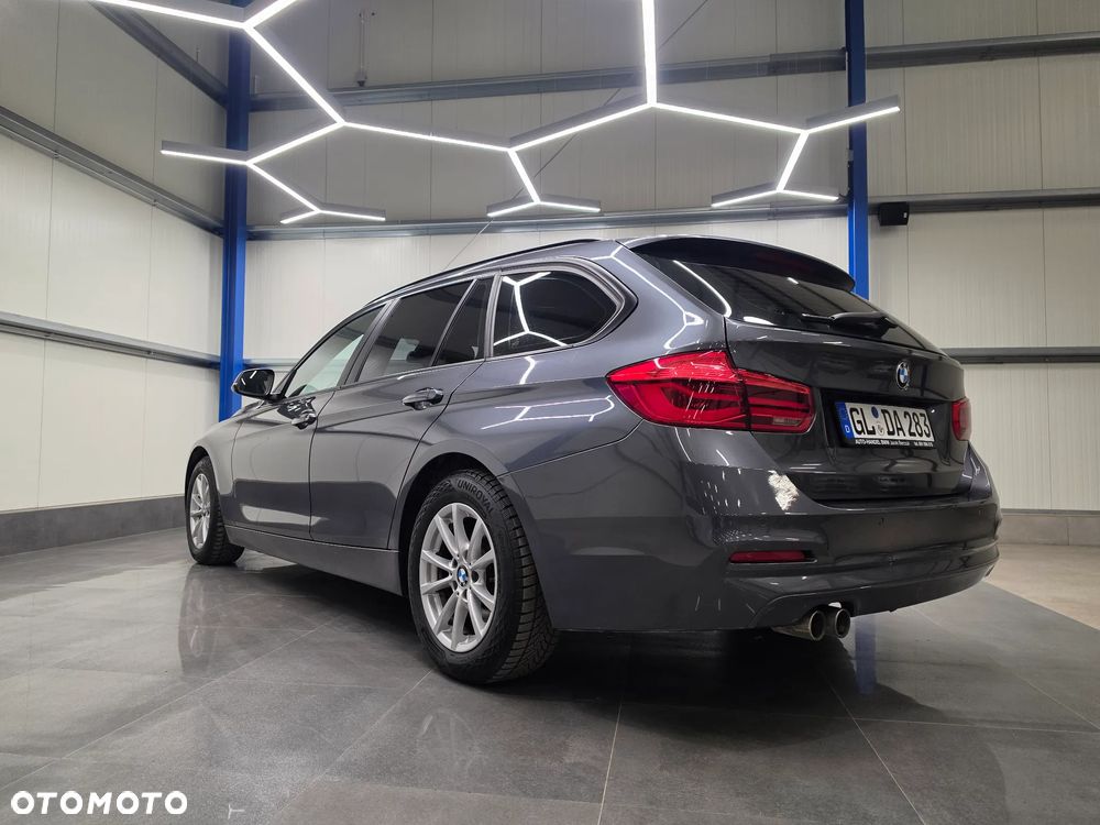 BMW Seria 3 320d Advantage - 16
