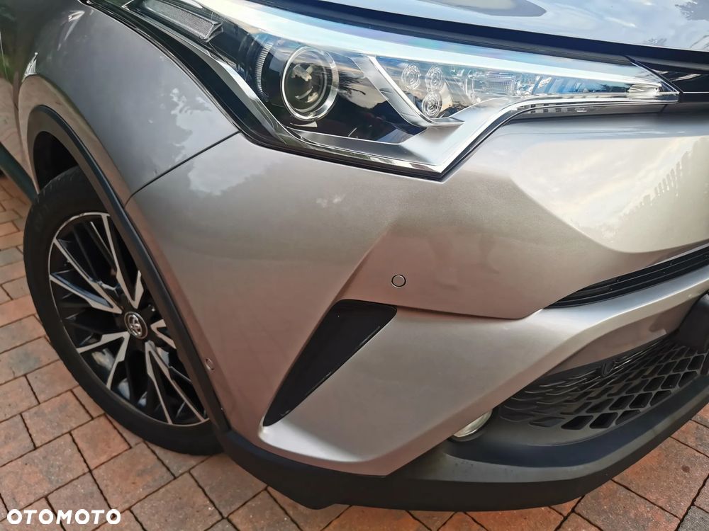 Toyota C-HR Lounge - 9