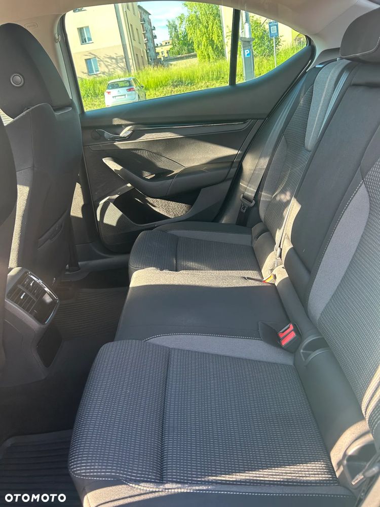 Skoda Octavia 1.5 TSI ACT Ambition - 5