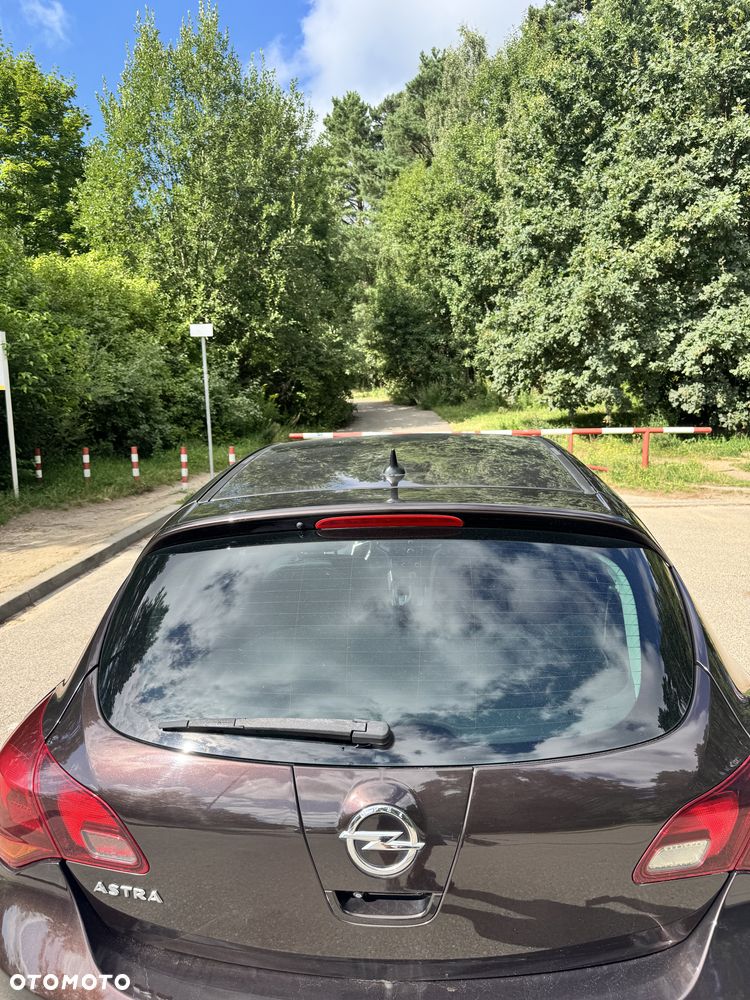 Opel Astra 2.0 CDTI Cosmo - 7