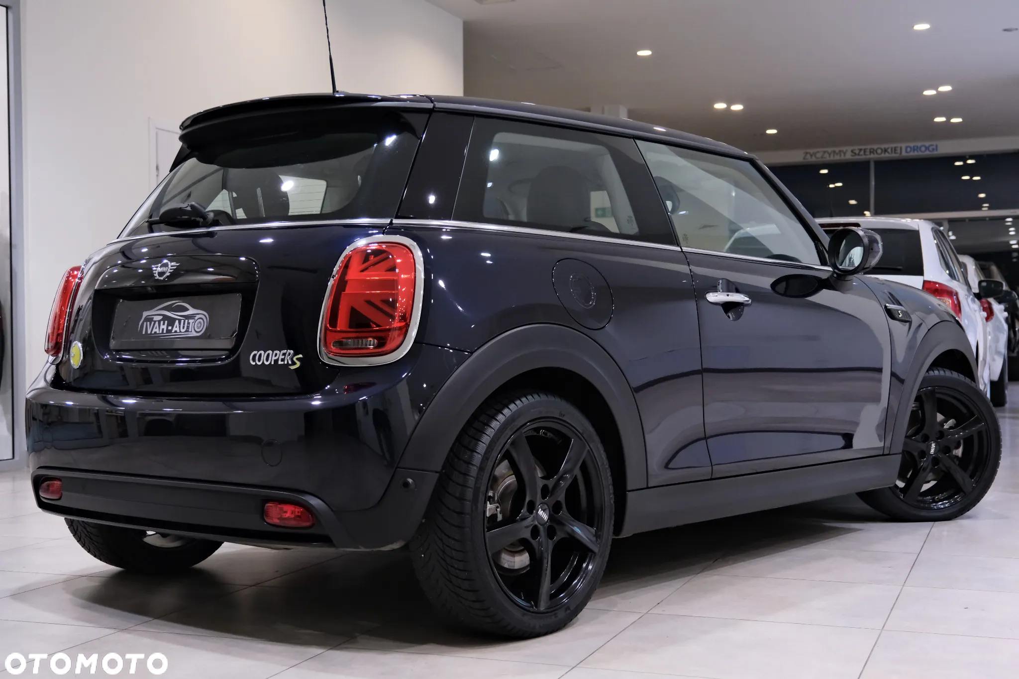 MINI Cooper SE - 15