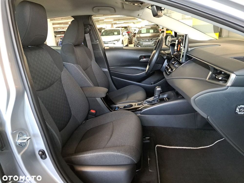 Toyota Corolla 1.8 Hybrid Comfort - 16