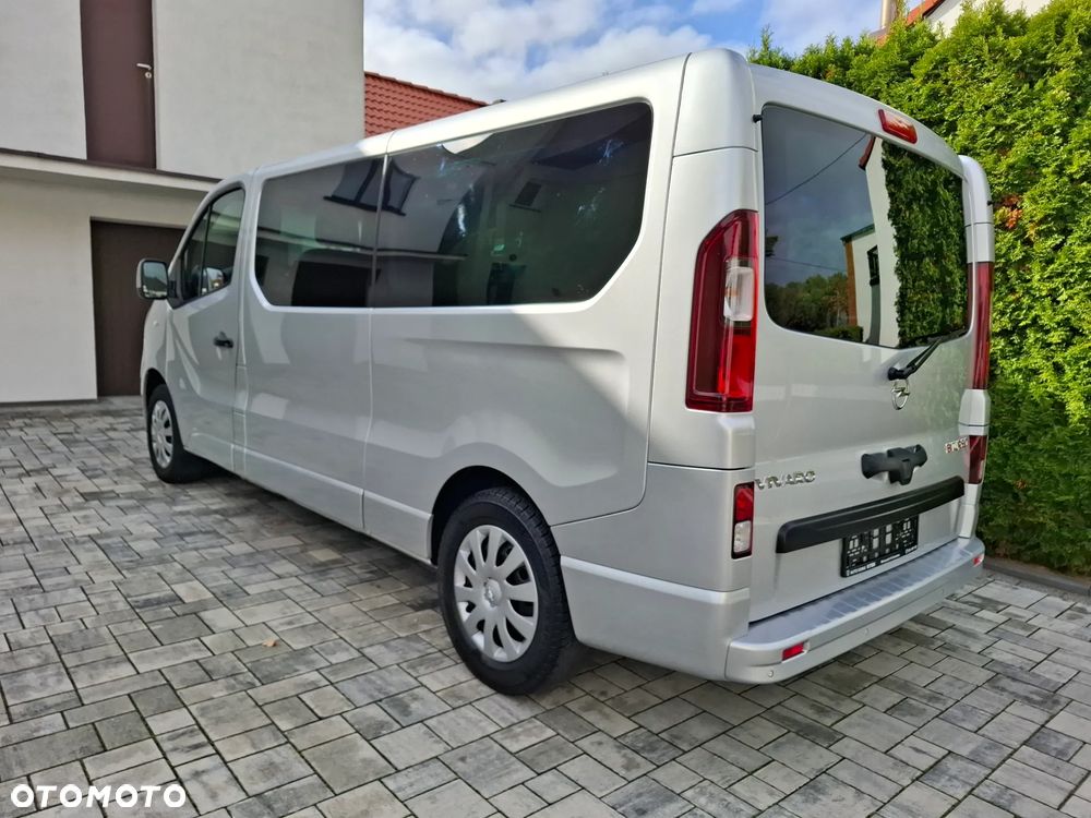 Opel Vivaro - 4