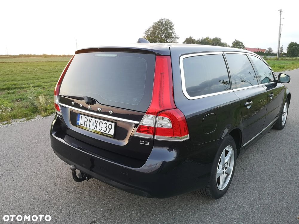 Volvo V70 D3 Geartronic Summum - 18