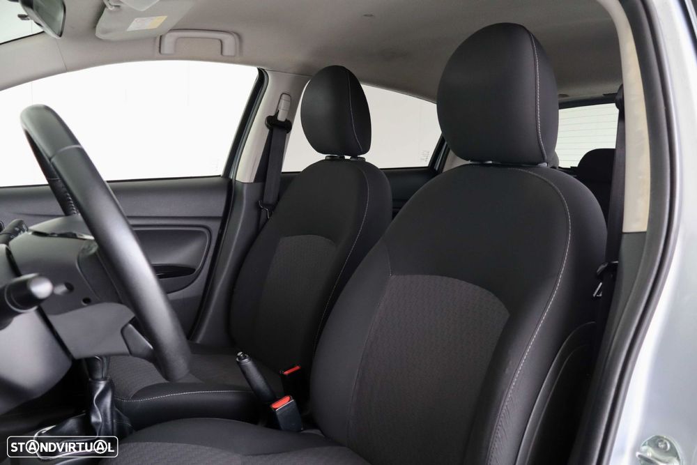 Mitsubishi Space Star 1.2 Intense - 26