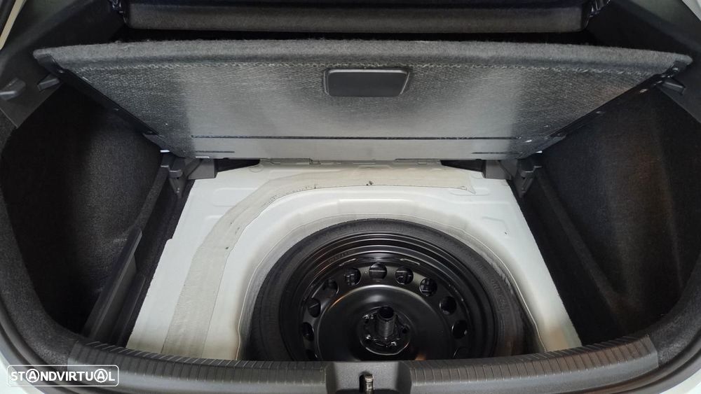 VW Taigo 1.0 TSI Life DSG - 18