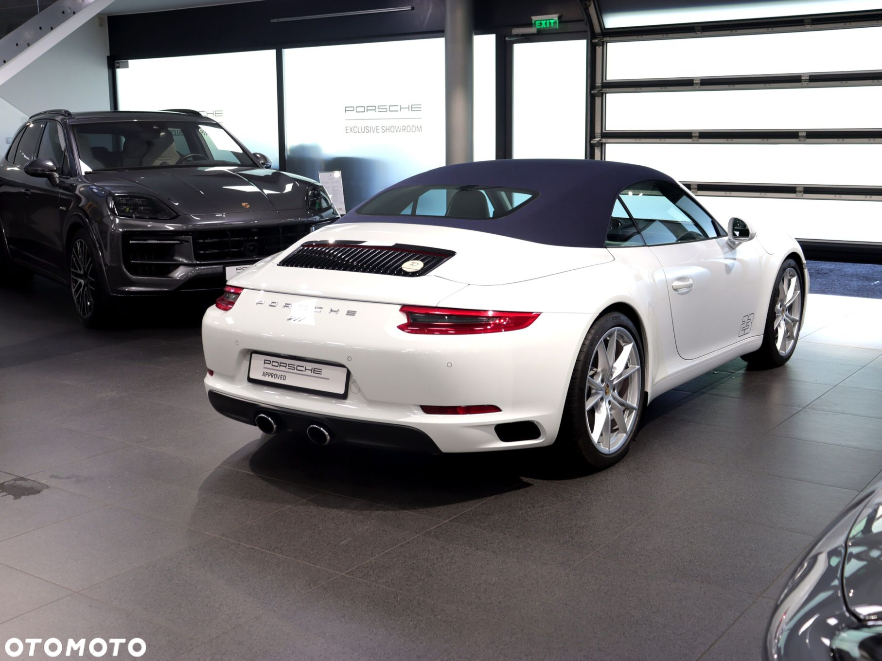 Porsche 911 - 8