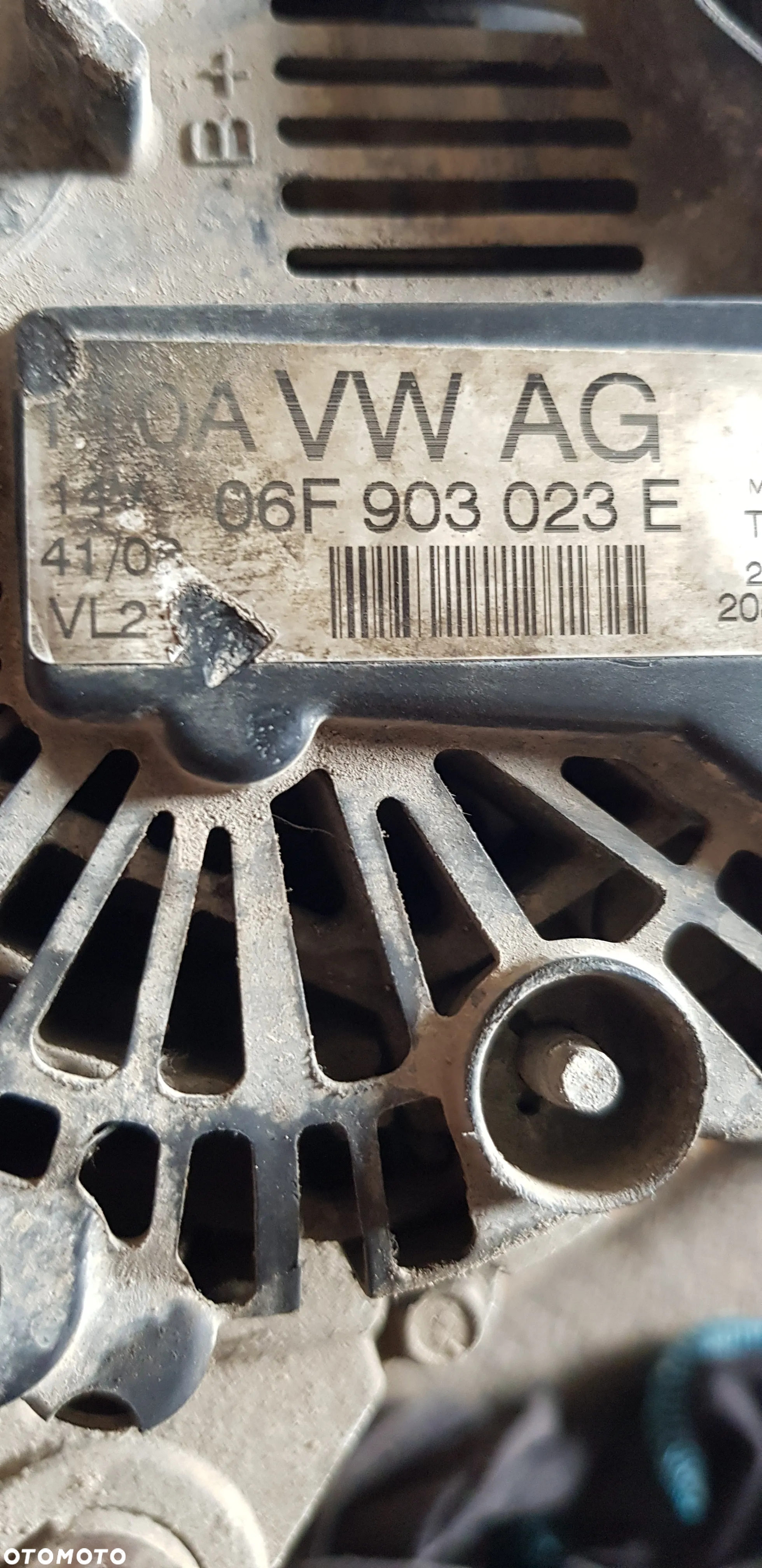 Vw Caddy III alternator 1.9 TDI 110A 06F 903 023E - 2