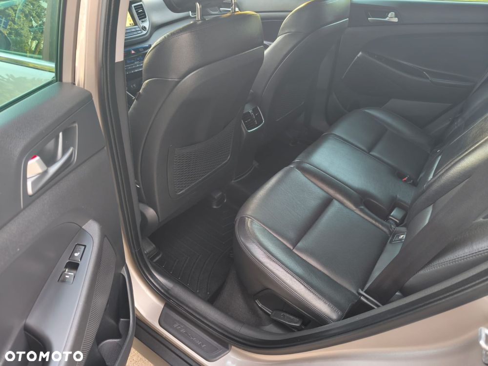 Hyundai Tucson 1.6 Turbo 4WD Premium - 19
