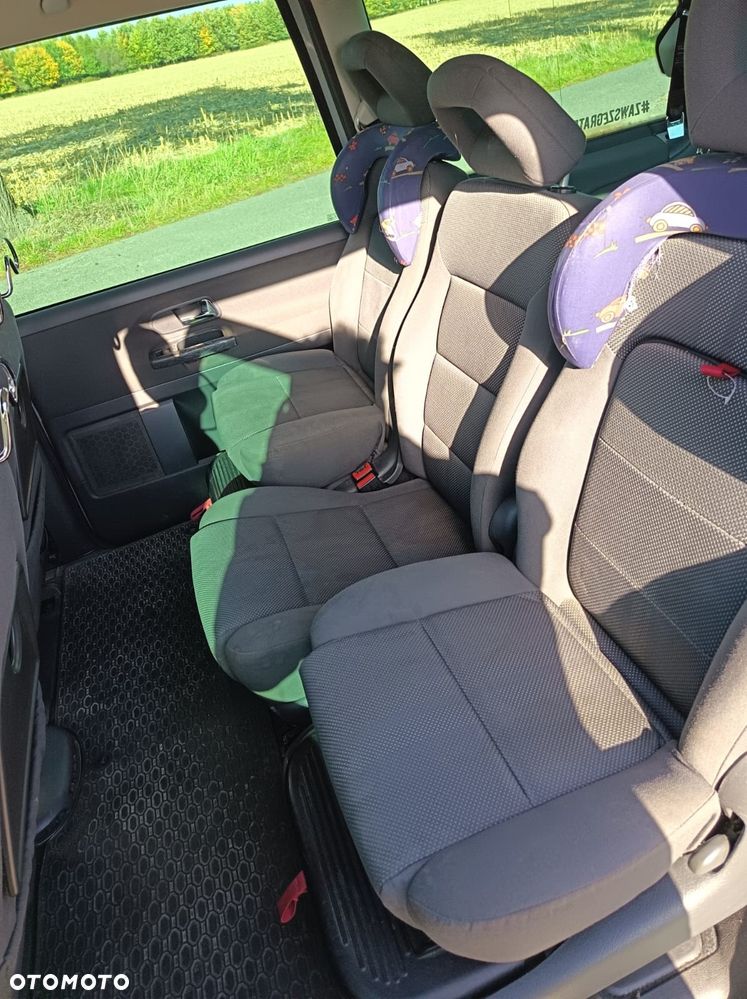 Volkswagen Sharan - 6