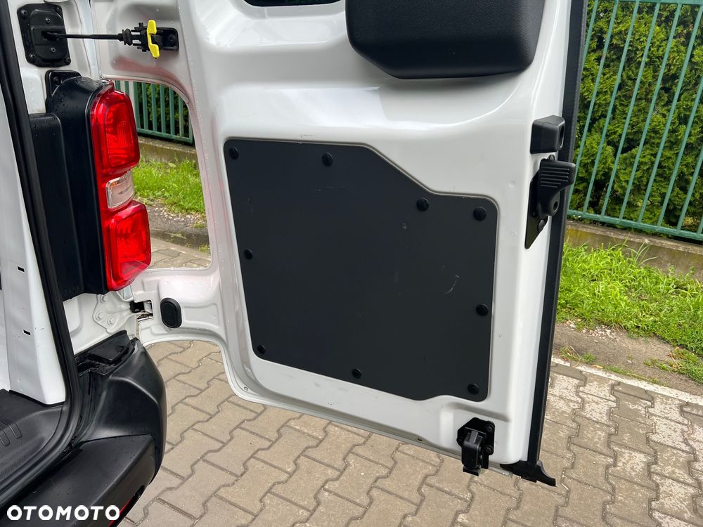 Toyota Proace Verso 1.5 D4-D Long Business - 26