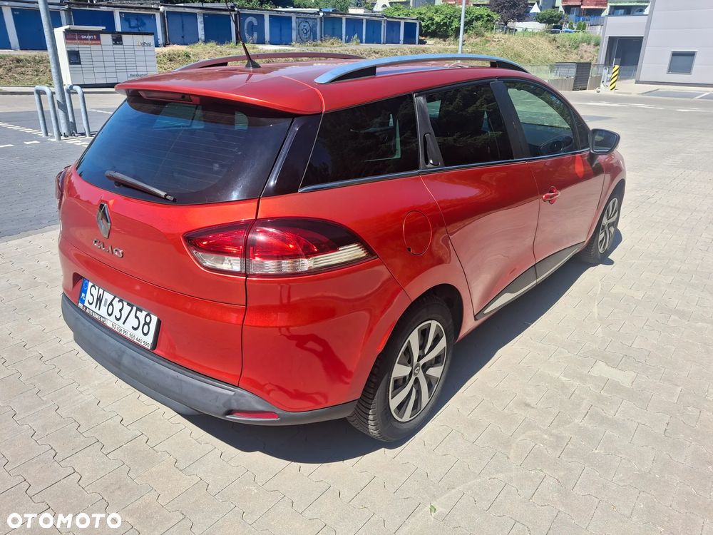Renault Clio - 19