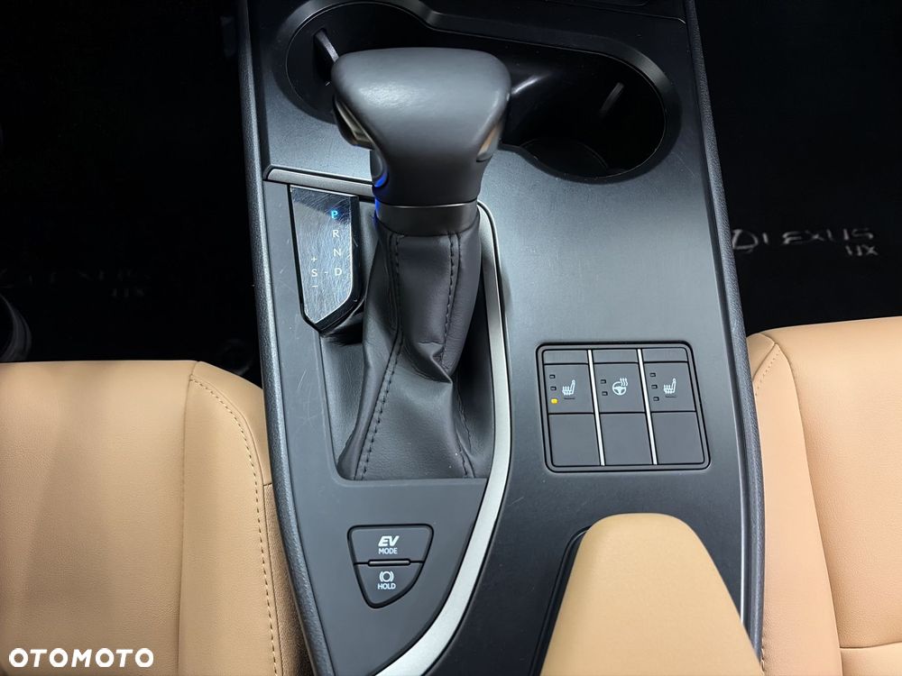 Lexus UX 250h GPF F Sport Design 2WD - 20