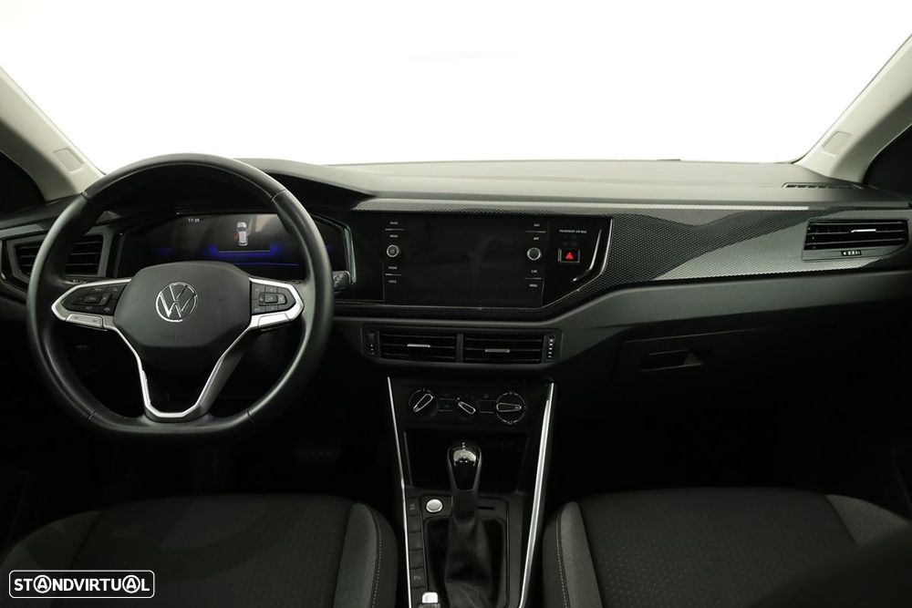 VW Taigo 1.0 TSI Urban DSG - 8