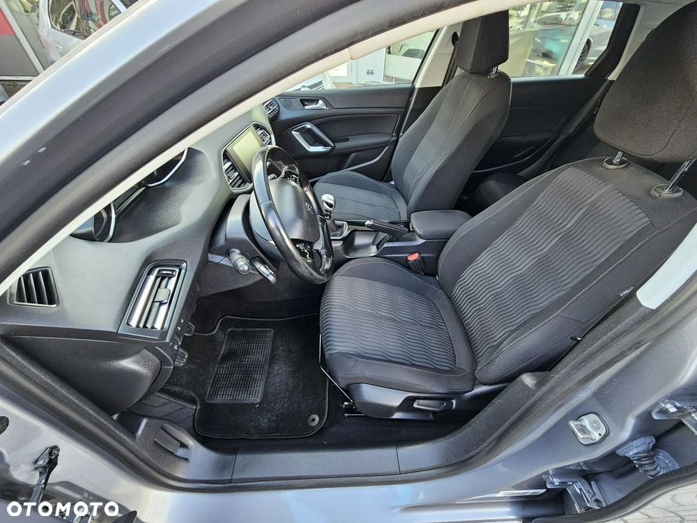 Peugeot 308 1.6 BlueHDi Business Line S&S - 21