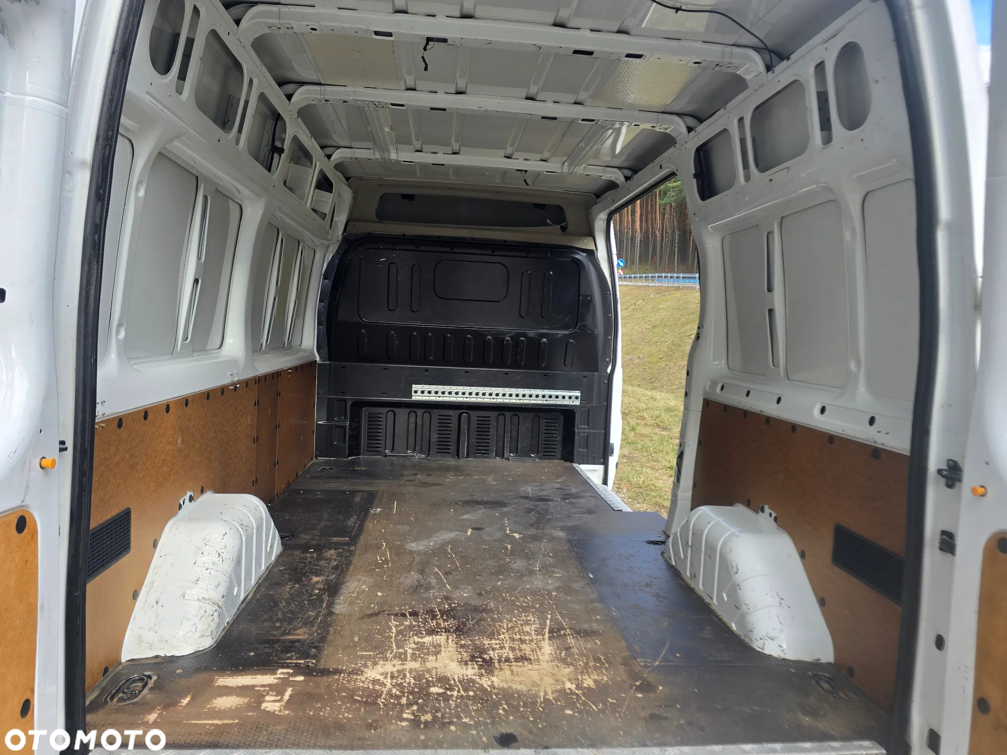 Ford Transit - 17