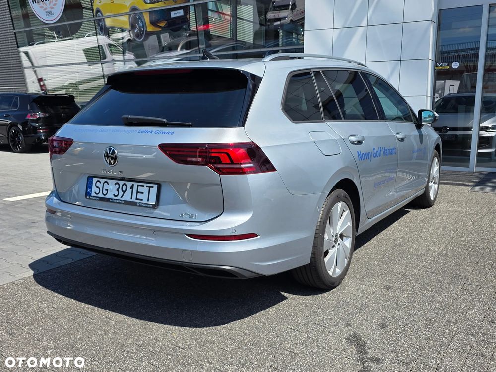 Volkswagen Golf Variant 1.5 eTSI mHEV Life Plus DSG - 10