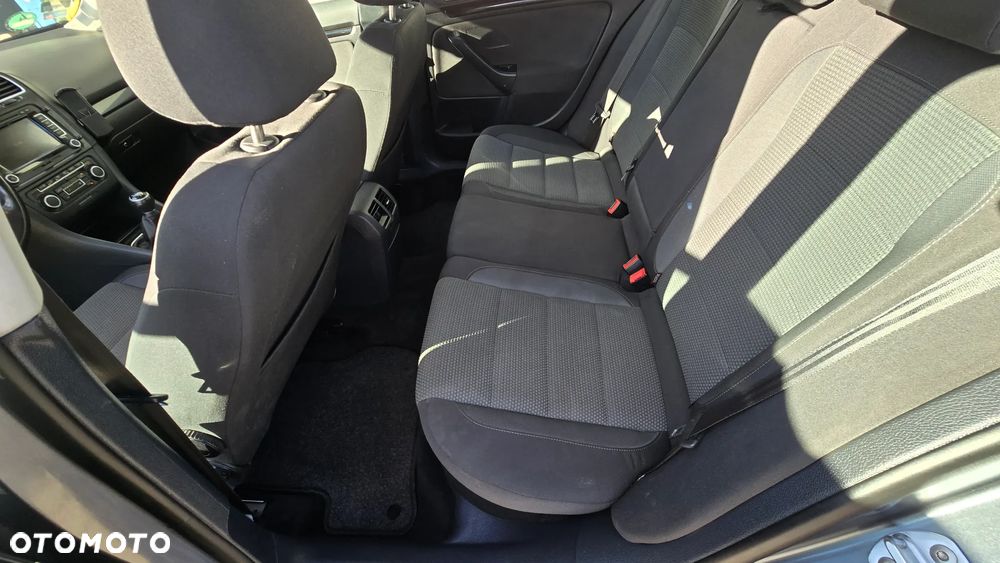 Volkswagen Golf VI 1.6 TDI Comfortline - 12