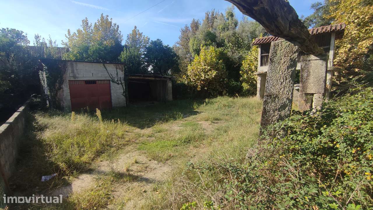 Moradias para restauro em Bouro Santa Maria, Amares - Grande imagem: 5/24