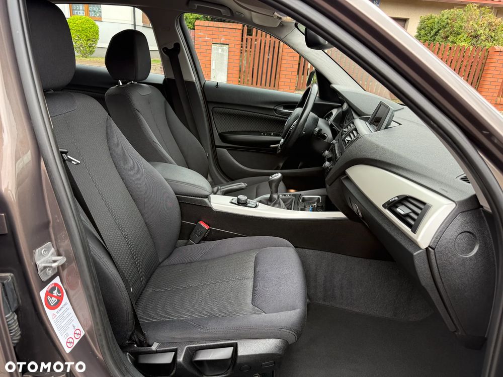 BMW Seria 1 120d - 9