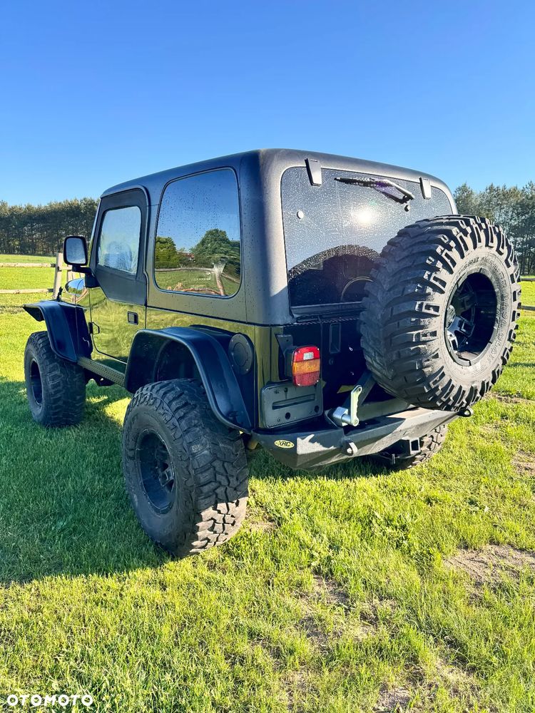 Jeep Wrangler 4.0 Sport - 8
