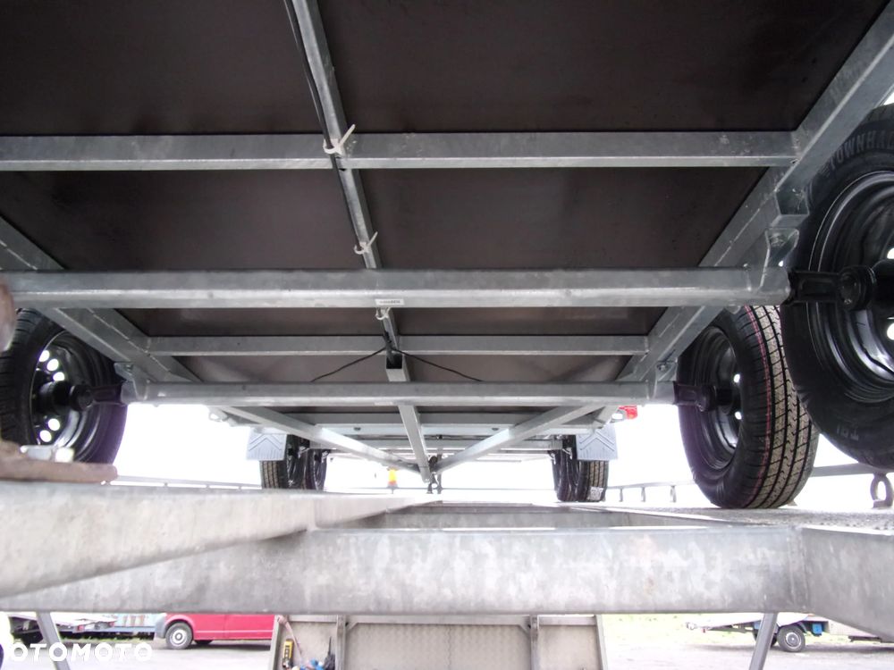 Rydwan przyczepa dwuosiowa, tandem na kat. „B”, - 24