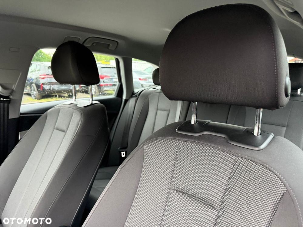 Audi A4 Avant 35 TFSI mHEV S tronic - 28