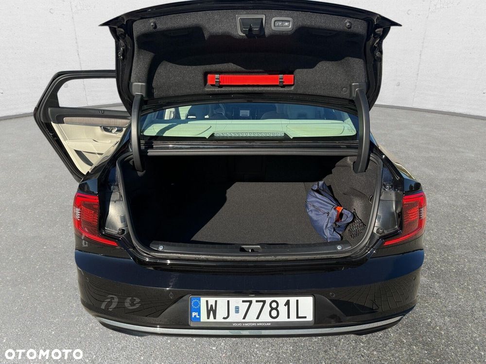 Volvo S90 2022