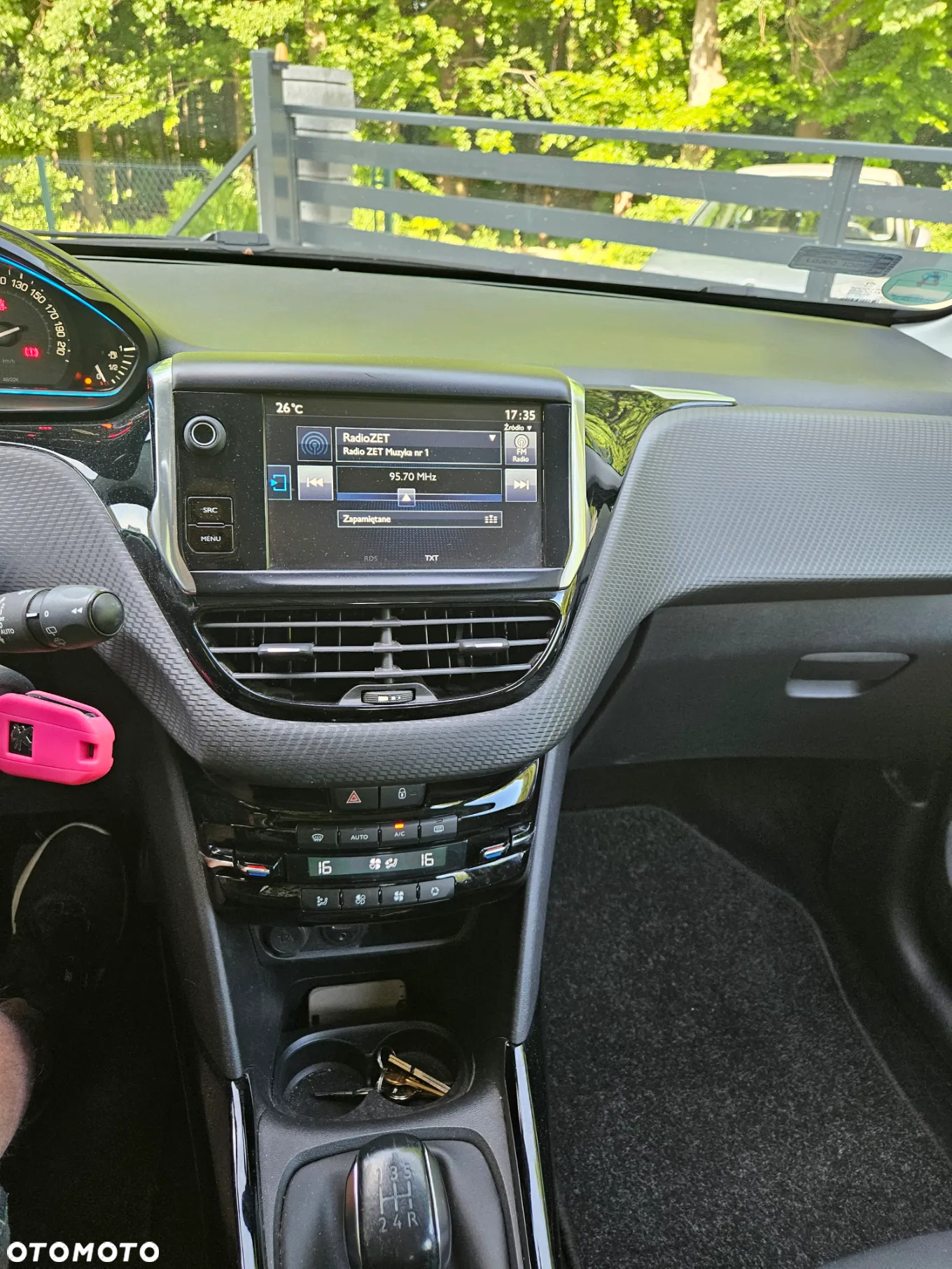 Peugeot 2008 1.2 Pure Tech Active S&S - 5