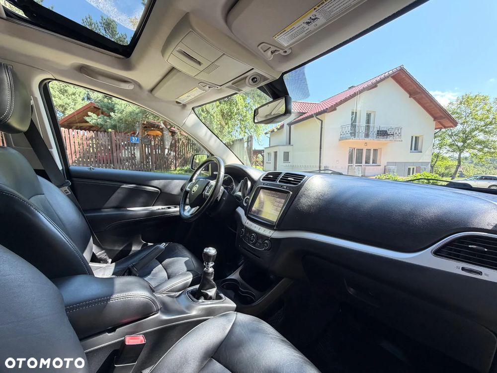 Fiat Freemont 2.0 Multijet Lounge - 29