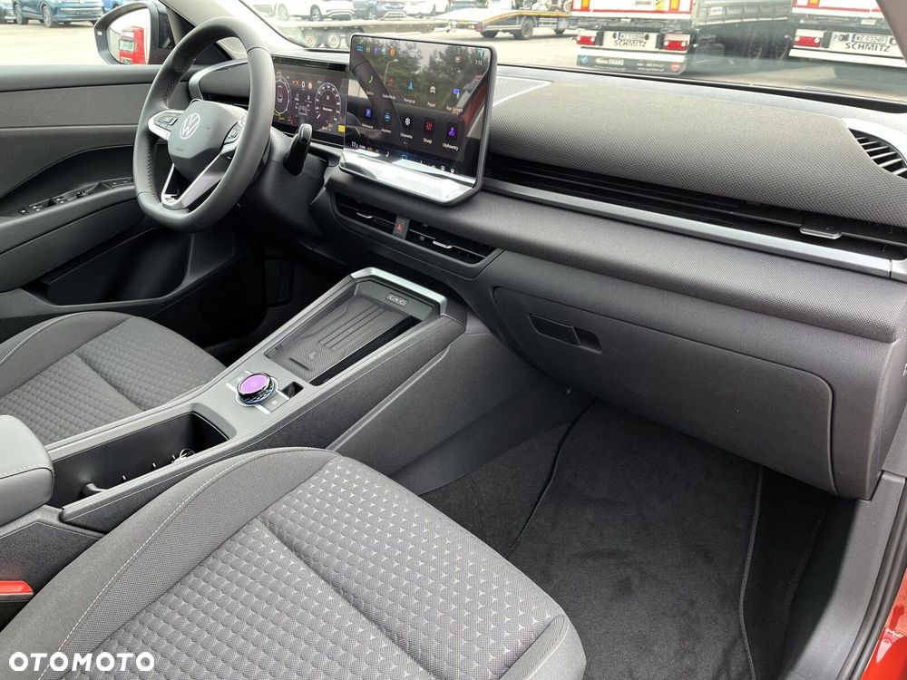 Volkswagen T-Roc 1.5 eTSI Life DSG - 31