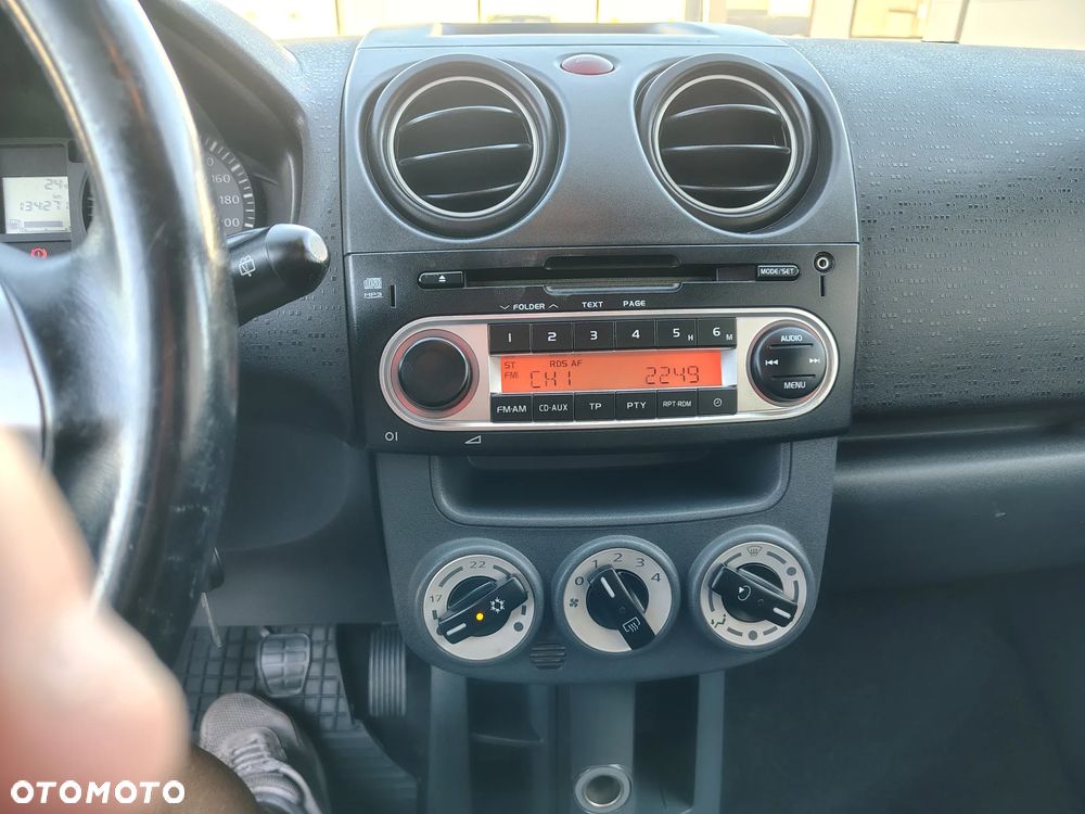 Mitsubishi Colt 1.3 Inform Cleartec - 12