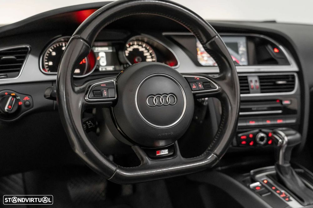 Audi A5 Cabrio 2.0 TDi Multitronic - 10