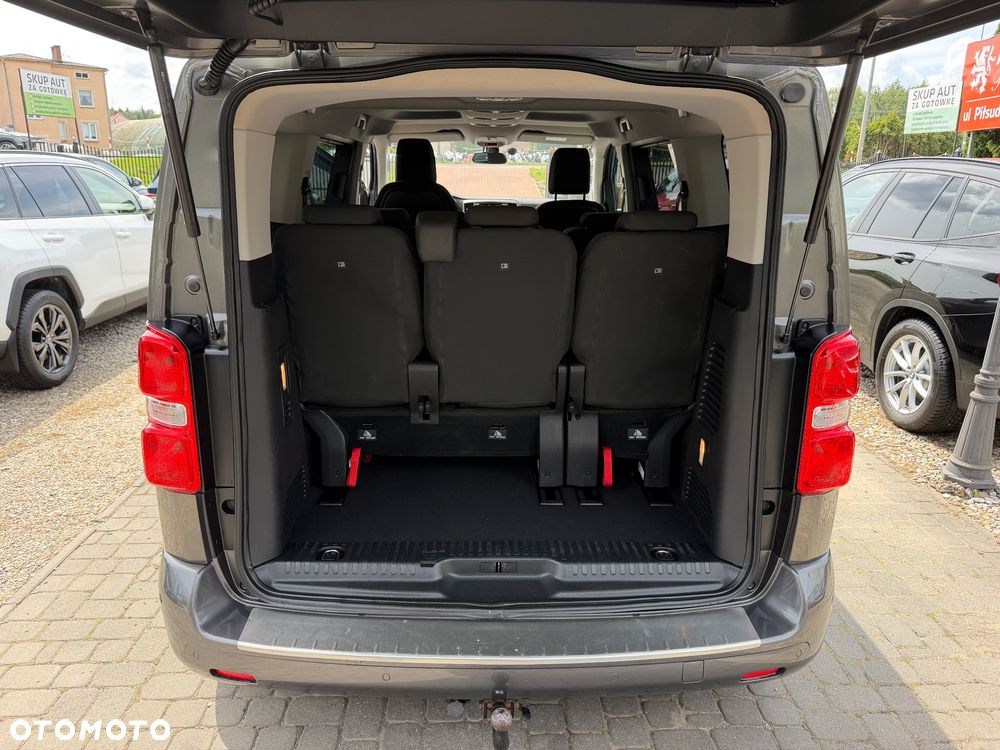 Toyota Proace Verso 2.0 D4-D Medium VIP - 19