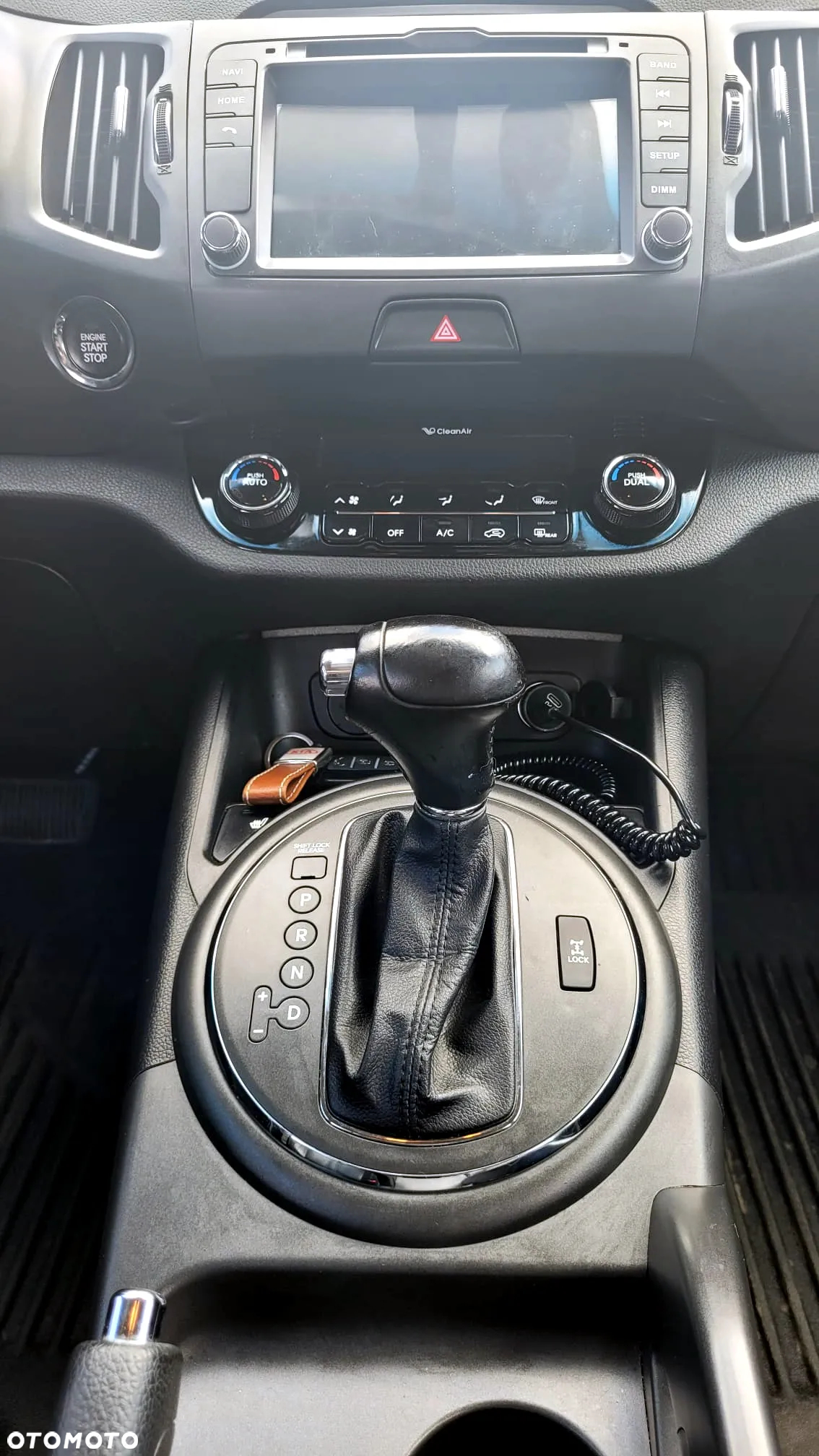 Kia Sportage 2.0 CRDI XL - 13