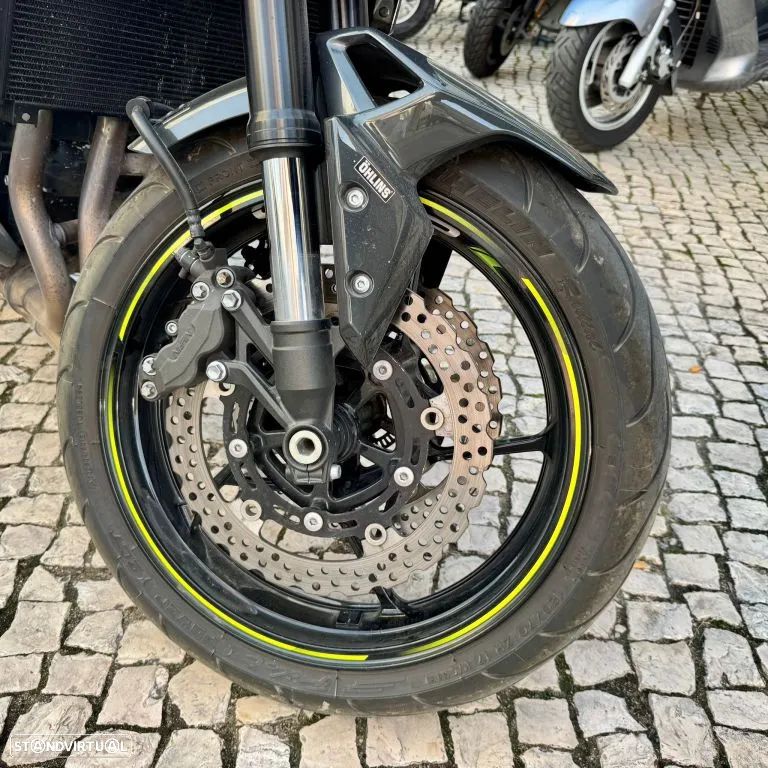 Kawasaki ZR 900 B - 5