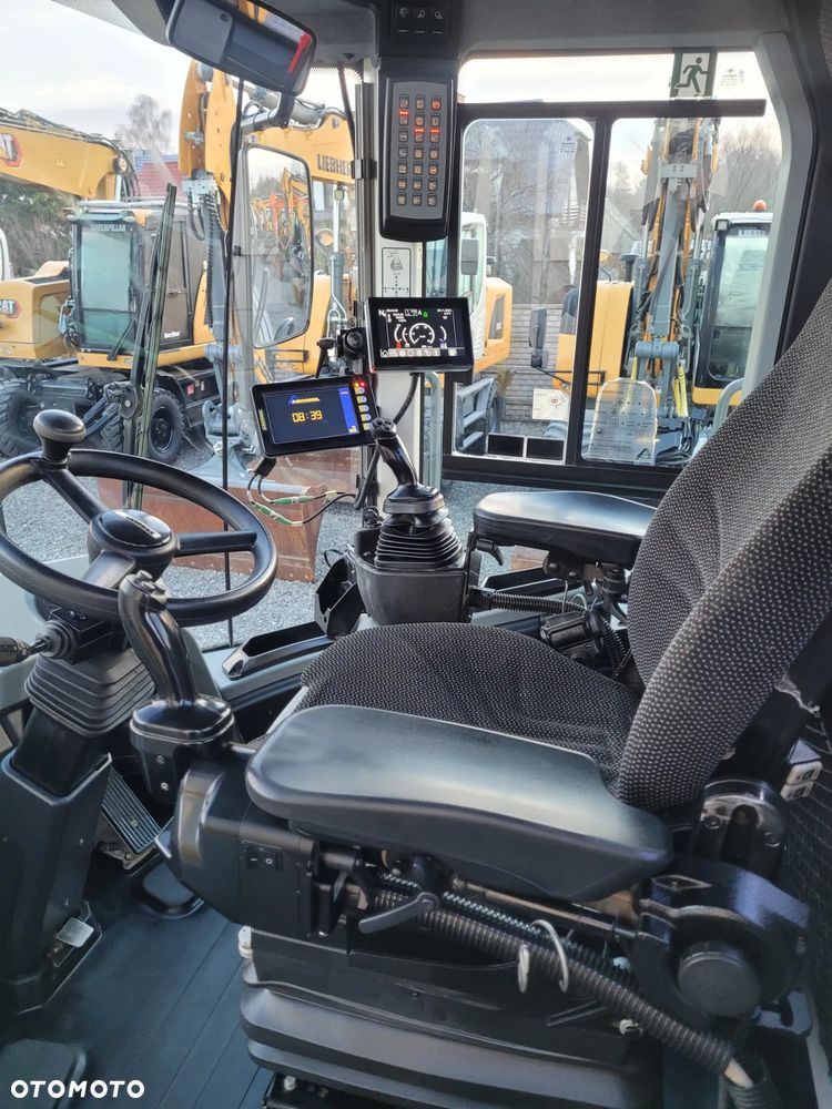 Liebherr L 556 Xpower / model 2020r. / WAGA / nowe opony / SUPER STAN / - 22