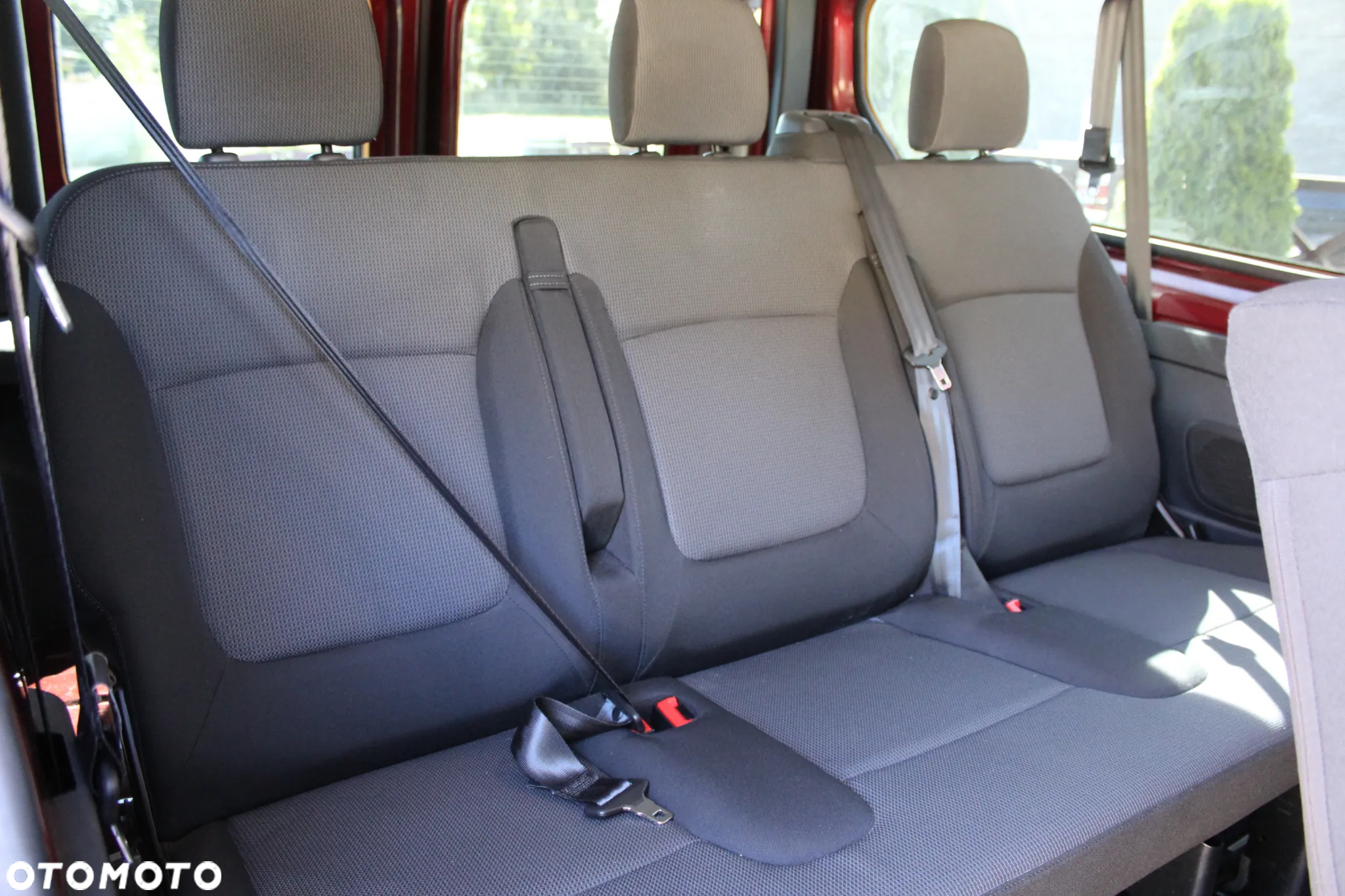Renault Trafic 2.0 dCi L2H1 HD Extra (bryg.) - 12