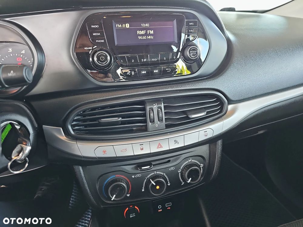 Fiat Tipo 1.4 16v Pop - 13