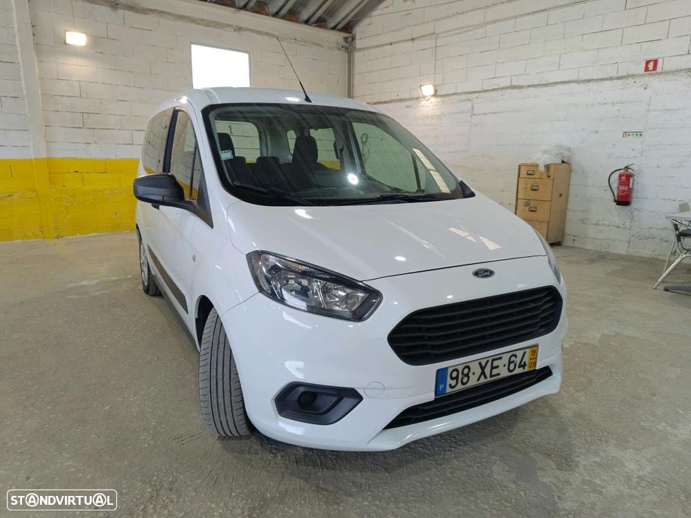 Ford Tourneo Courier 1.0 EcoBoost Ambiente - 4