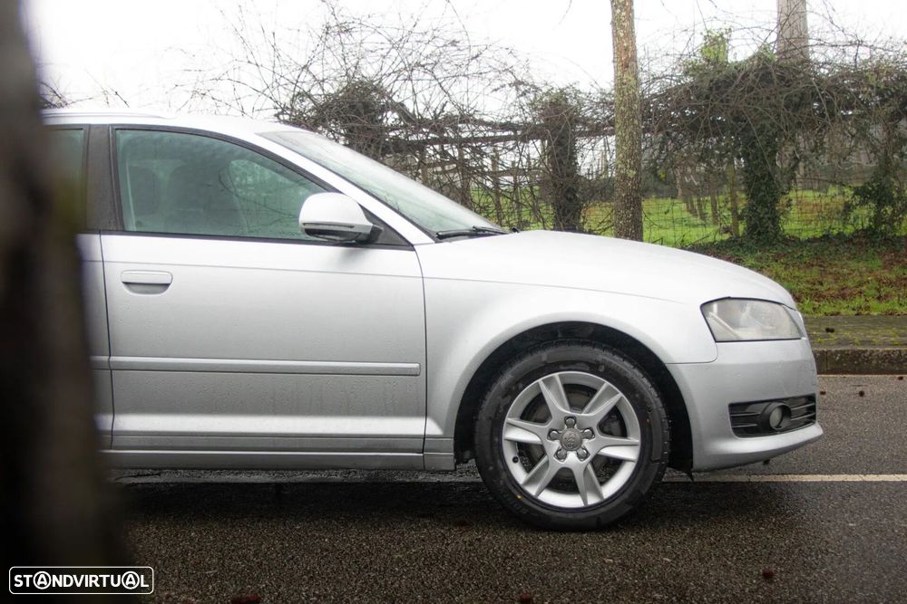 Audi A3 Sportback 1.6 TDI Attraction - 15