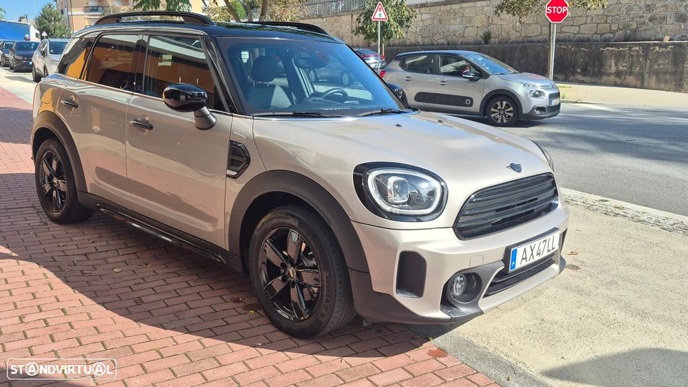 MINI Countryman Cooper D Premium First Classic Auto - 3